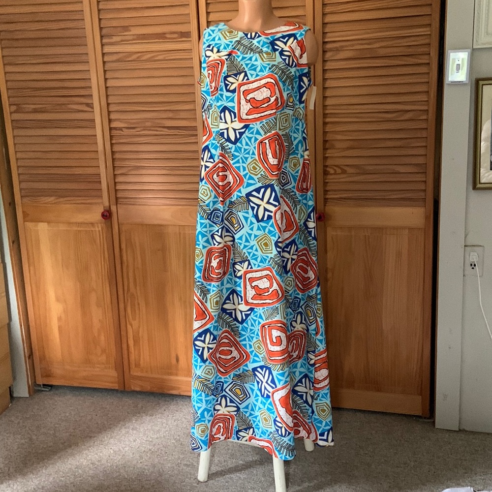 New MALUNA Hawaiian dress maxi floral orange & blue size 14.VINT NEW BARK CLOTH